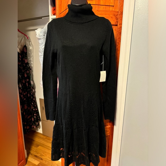 Victoria’s Secret Moda International Crochet Turtleneck Sweater Dress. Sz L. - Picture 1 of 4